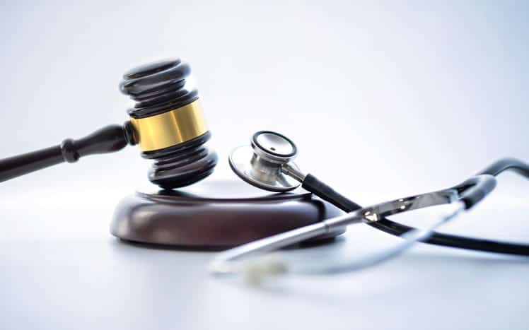 Steps involved in filing a medical malpractice lawsuit in Oakland